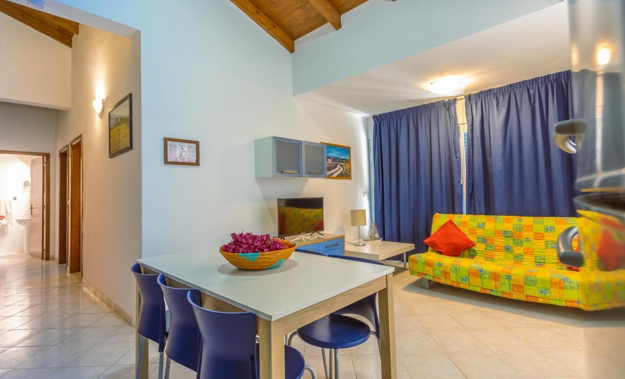 Aparthotel Ponta Preta Santa Maria Esterno foto