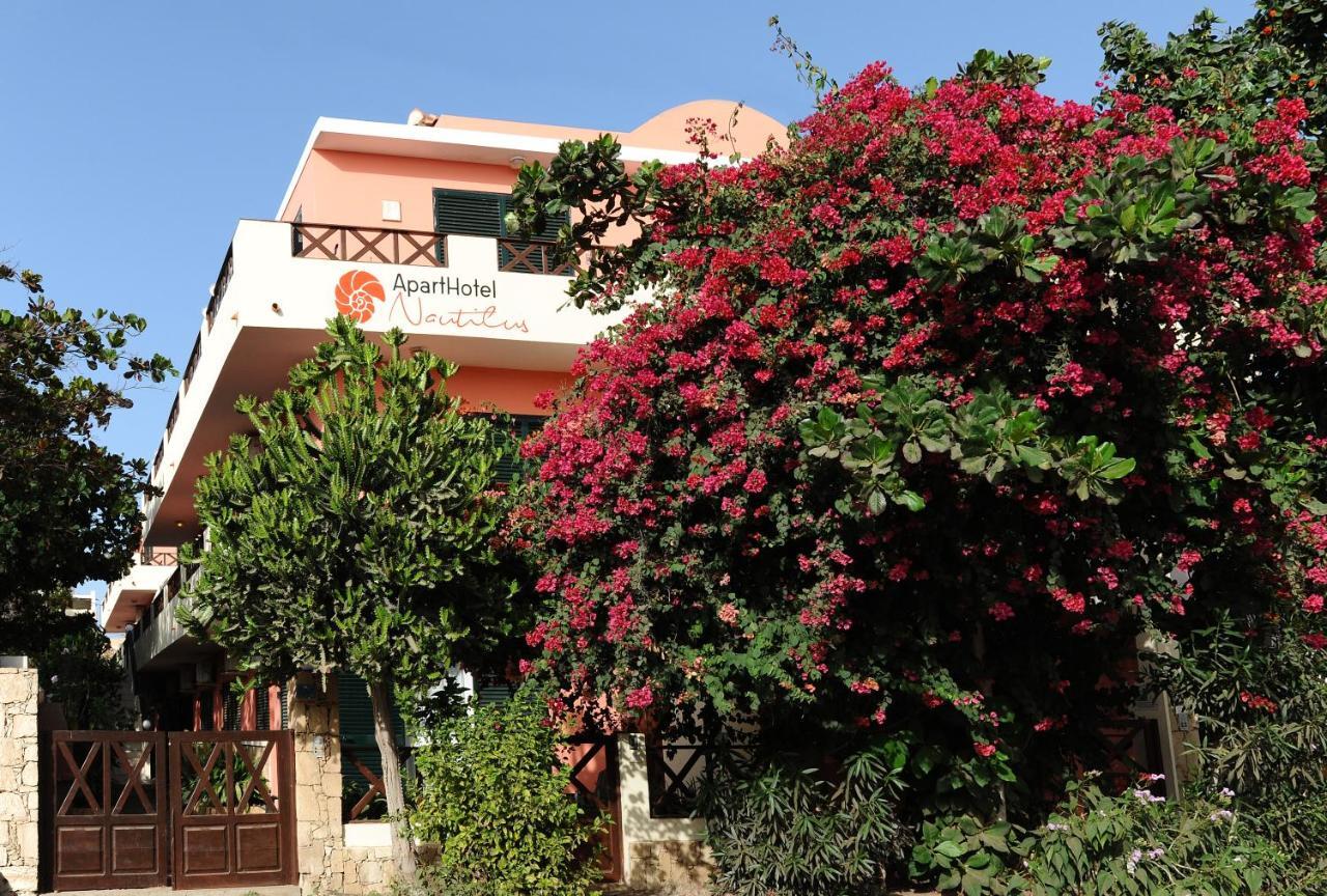 Aparthotel Ponta Preta Santa Maria Esterno foto