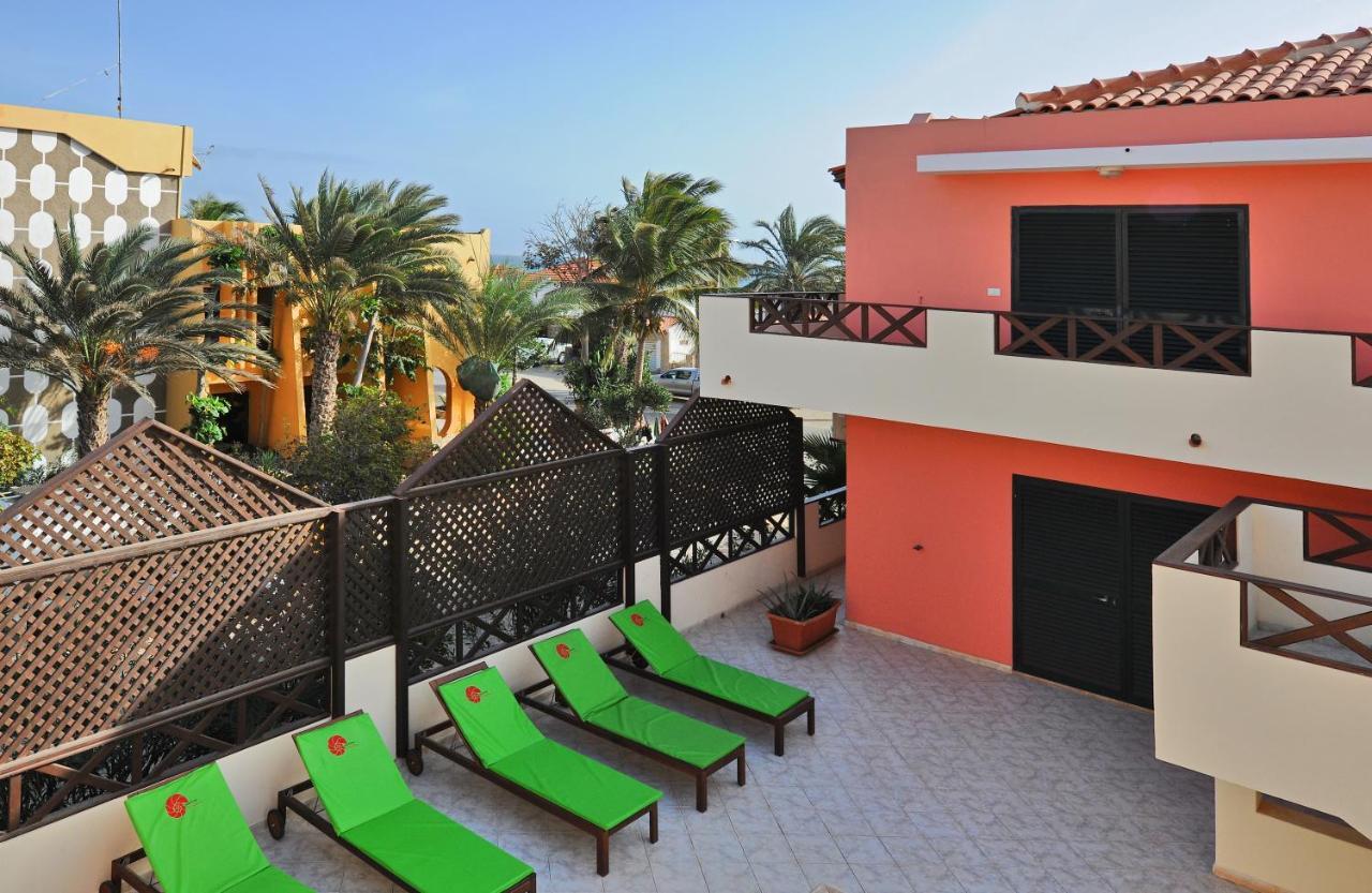 Aparthotel Ponta Preta Santa Maria Esterno foto